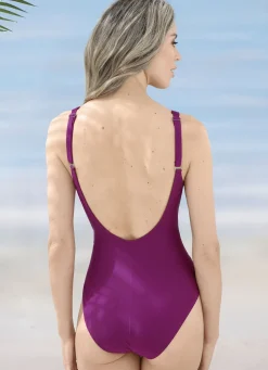 Bade- & Strandmode|Bade- & Strandmode></noscript>Badeanzug mit figurschmeichelnden Raffungen und Vollkorsage