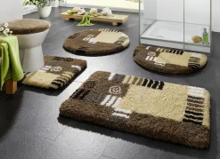 Heimtextilien>Badgarnitur mit rutschhemmend latexierter Rückseite