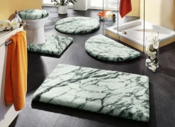 GRUND Heimtextilien>Badgarnitur von mit Marmor-Dessin