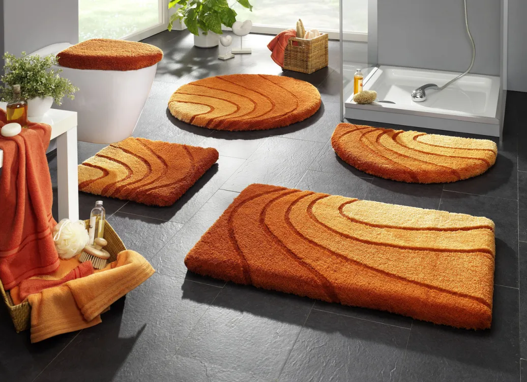 KLEINE WOLKE Heimtextilien>Badgarnitur von mit rutschhemmender Rückseite