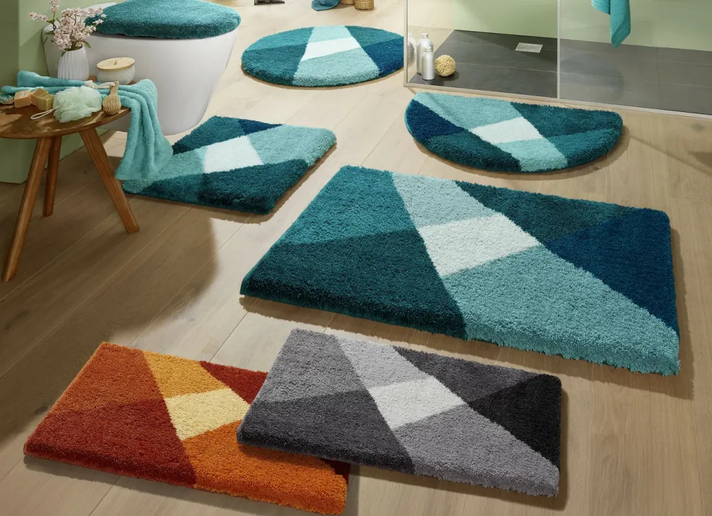 Heimtextilien>Badvorleger von LineaDue mit rutschhemmender Rückseite