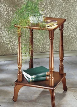 Möbel></noscript>Beistelltisch mit Ablagen