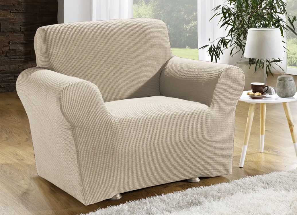 Heimtextilien>Bi-elastische Stretchbezüge aus 92% Baumwolle