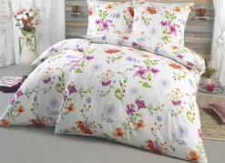BIERBAUM Heimtextilien>Bettwäsche-Garnitur mit traumhaftem Blütendessin MULTICOLOR