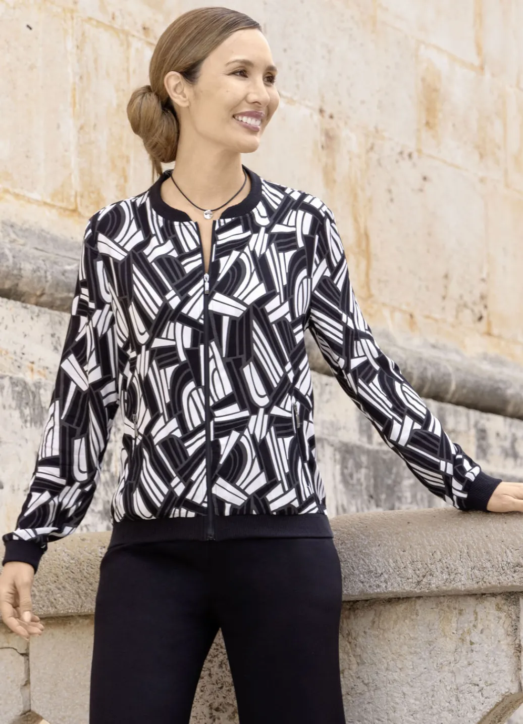 Blusen & Tuniken>Blusenjacke mit schwarzen Rippenbündchen SCHWARZ-WEISS-GRAU