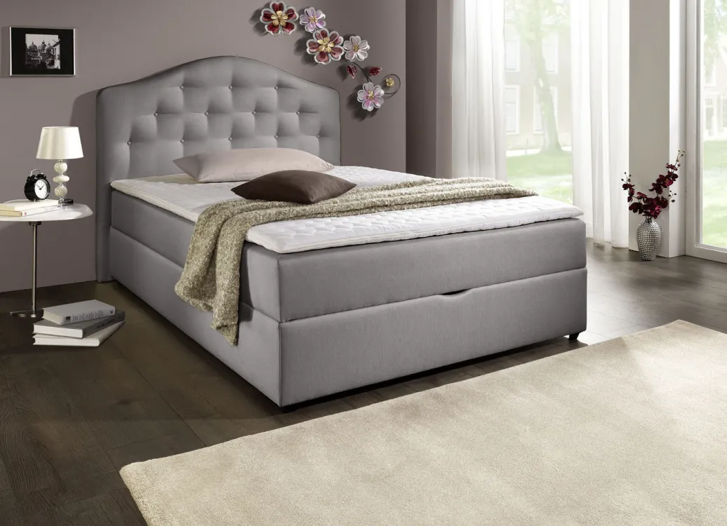 Möbel>Boxspringbett mit Bettkasten und Topper