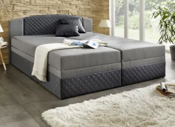 Möbel></noscript>Boxspringbett mit Bettkästen