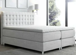 Möbel></noscript>Boxspringbett mit Topper