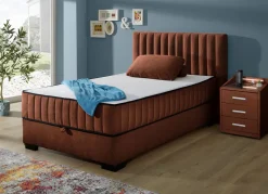Möbel></noscript>Boxspringbett mit Wendematratze und Bettkasten