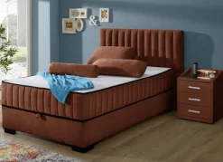 Möbel></noscript>Boxspringbett mit Wendematratze und Bettkasten