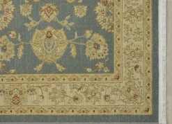 Heimtextilien></noscript>Brücke und Teppiche mit Orient-Optik