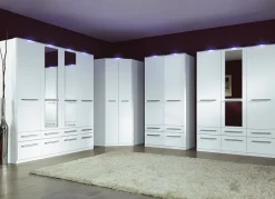 Möbel></noscript>Drehtürenschränke mit kunststoffbeschichteter Oberfläche