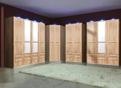 Möbel></noscript>Drehtürenschränke mit kunststoffbeschichteter Oberfläche