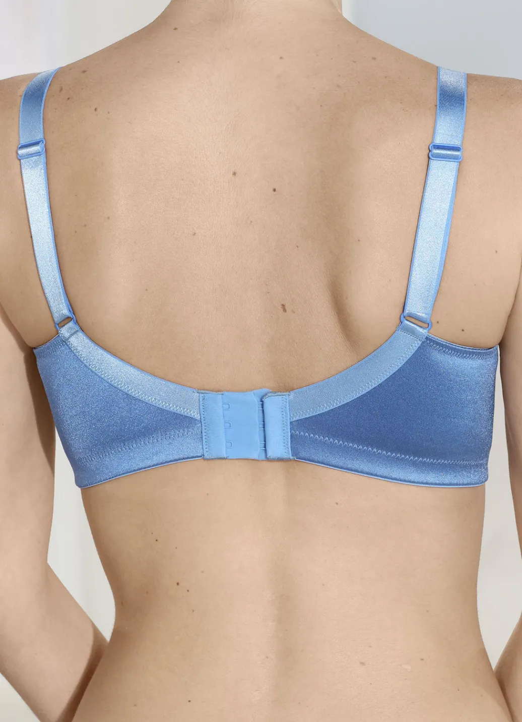 NATURANA Wäsche|Damenwäsche>Edel glänzender BH