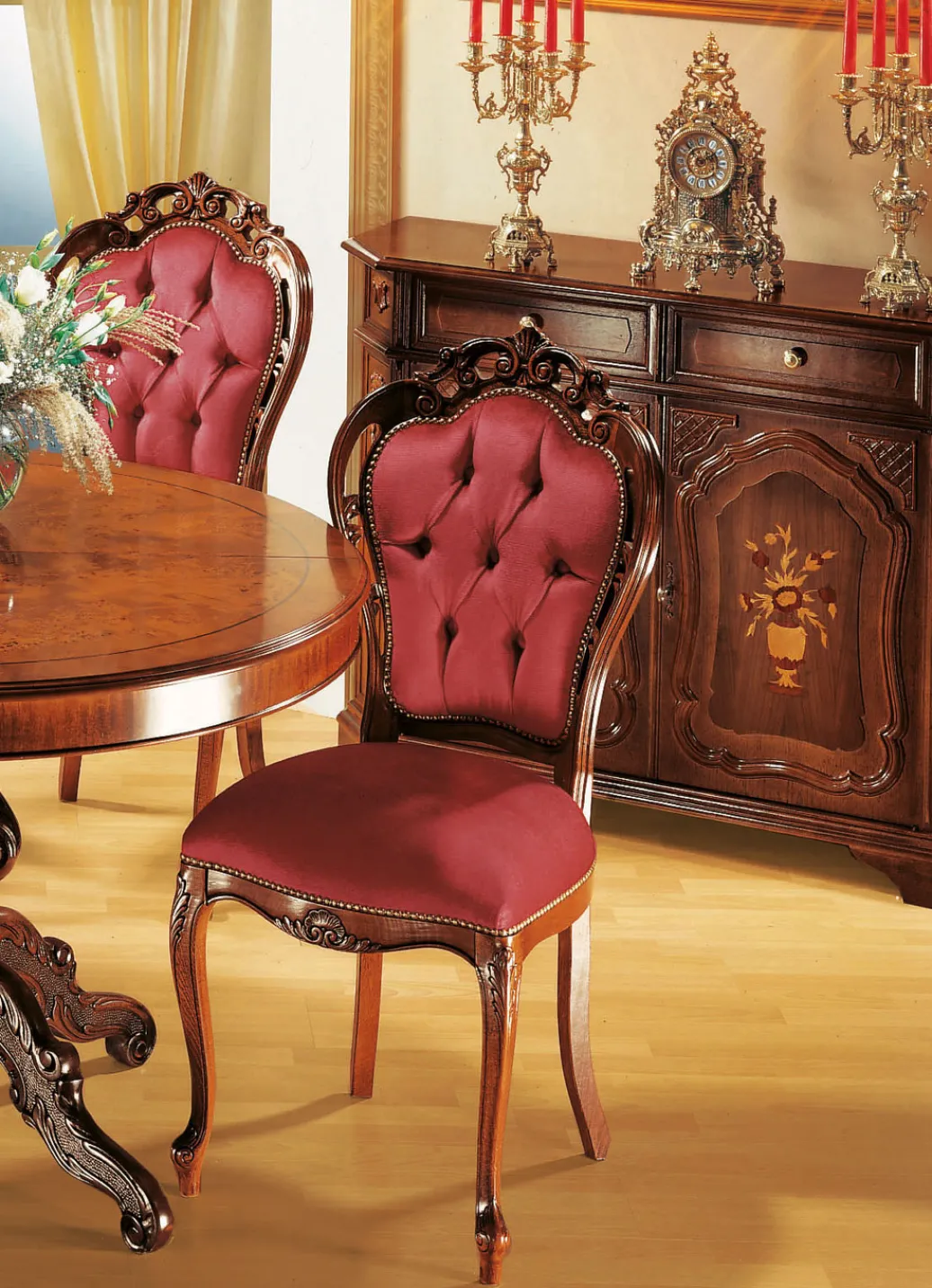 Möbel>Elegante Esszimmer-Stühle oder Sessel