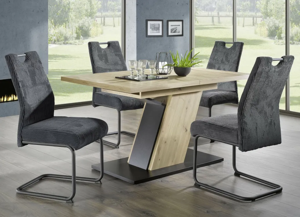 Möbel>Essgruppe, 5-teilig, in modernem Design