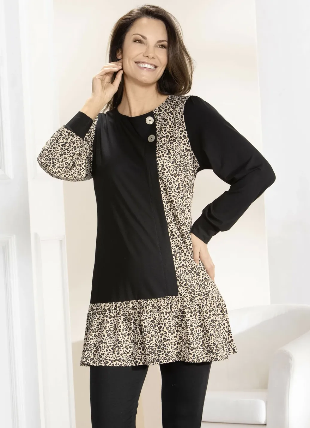 Blusen & Tuniken>Extravagante Tunika mit Zierknöpfen SCHWARZ-BEIGE-BRAUN