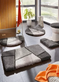 Heimtextilien></noscript>Farbenfrohe Badgarnitur mit rutschhemmender Rückseite