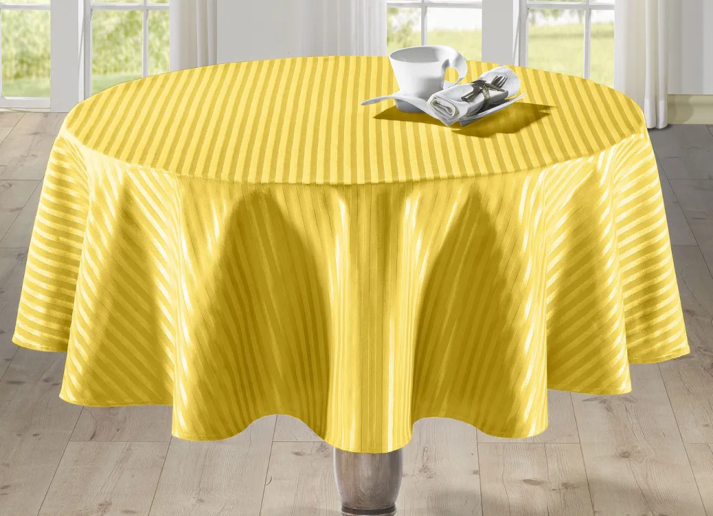 Heimtextilien>Feine Tisch- und Raumdekoration mit glänzendem Streifendessin