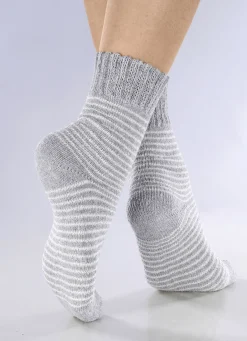 Wäsche|Damenwäsche></noscript>Fünferpack Socken mit kuscheliger Frottier-Innenseite 1X GRAU-WEISS, 1X GRAU, 1X SCHWARZ-WEISS, 2X SCHWARZ