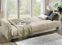 Möbel></noscript>Frei im Raum aufstellbare Polstermöbel mit Federkern