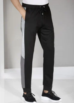 Sport- & Freizeitmode></noscript>Freizeithose in 3 Farben