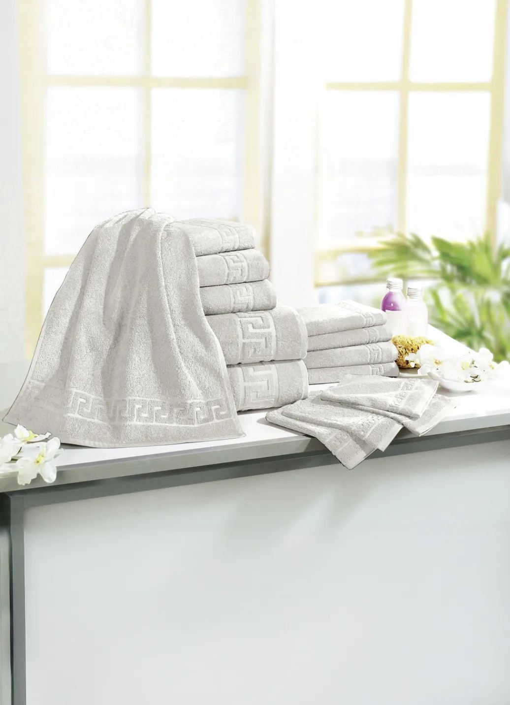 Heimtextilien>Frottierserie mit Mäander-Jacquard-Struktur