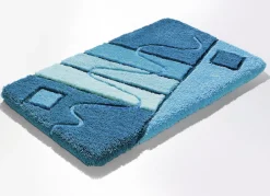 Heimtextilien>Handgearbeitete Badgarnitur in harmonischen Farbtönen