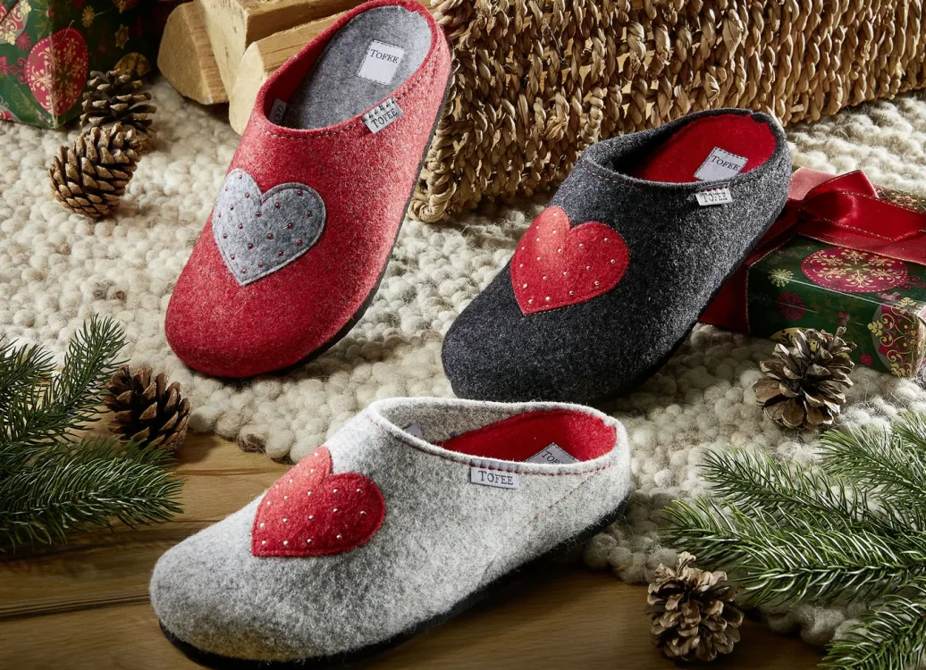 Weihnachtliche Geschenkideen|Schuhe & Einlagen>Hausschuh mit Obermaterial aus Wollfilz