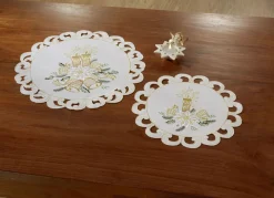 SCHÄFER Tischdecken|Dekoration></noscript>Hochwertig bestickte Tisch- und Raumdekoration aus dem Hause Schäfer MULTICOLOR