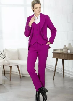 Blazer & Anzüge></noscript>Hosenanzug in der modischen Farbe FUCHSIA