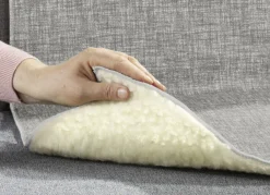 Heimtextilien></noscript>2-in-1 Wohnaccessoires mit wohlig warmem Flor