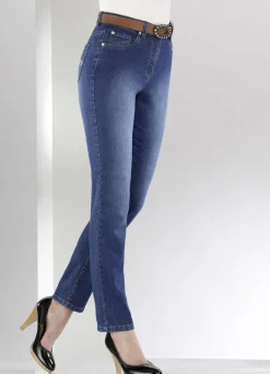 Hosen></noscript>Jeans mit schönen Stickereien und funkelnden Strassteinen