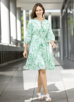 Kleider>Kleid mit Zierperlen und Quasten WEISS-GRÜN