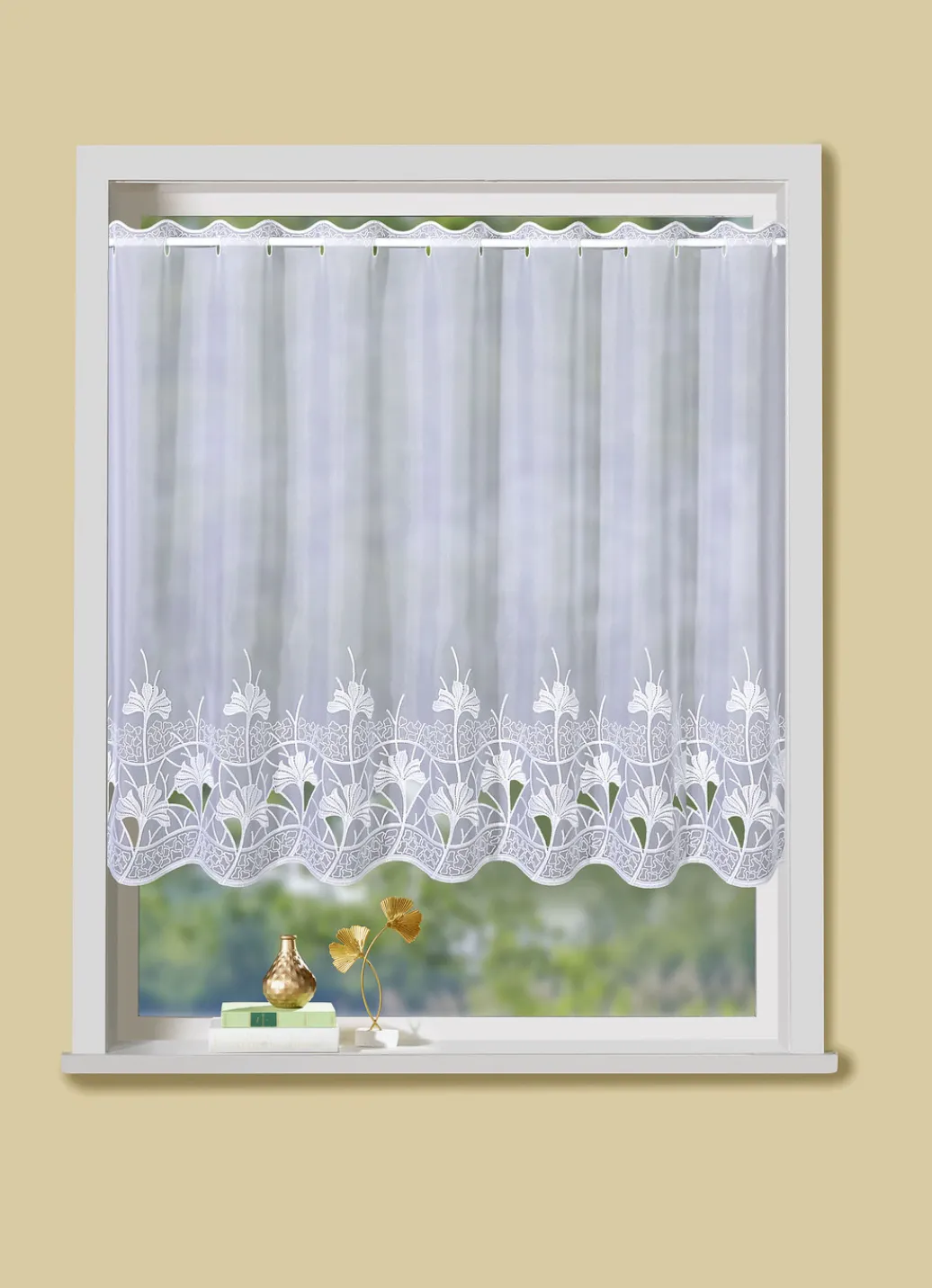 PLAUENER STICKEREI Heimtextilien>Kleinfenster-Store mit Ginko-Motiv WEISS