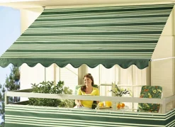 Sicht- & Sonnenschutz></noscript>Klemm-Markise mit innenliegendem Kettenantrieb