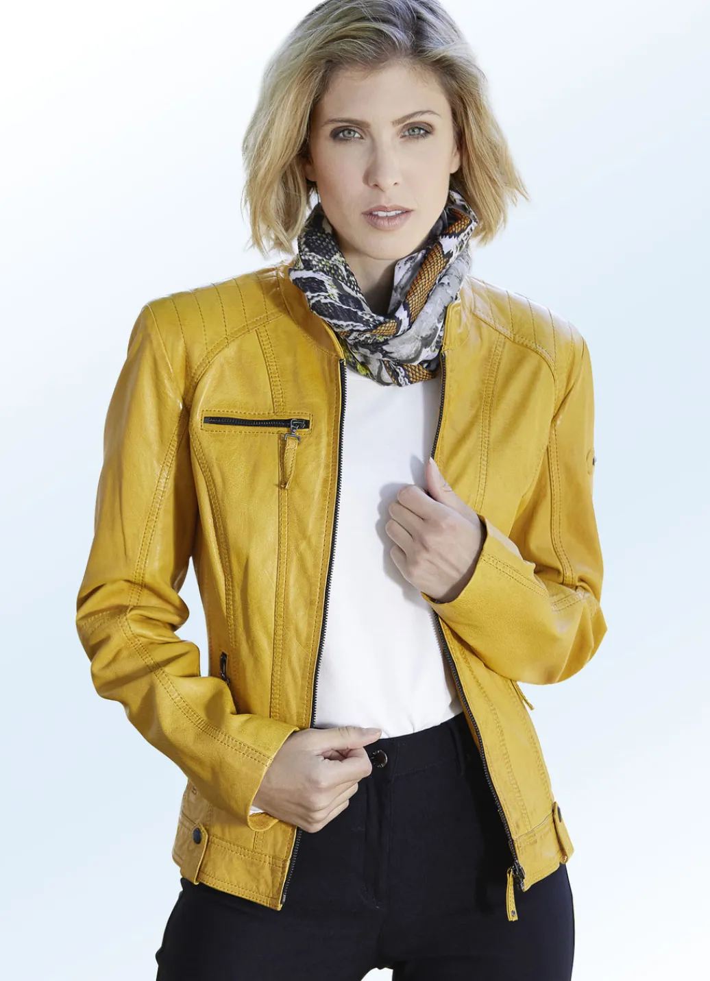 CABRINI Jacken & Mäntel>Lederkurzjacke von "" ANTIK MAISGELB