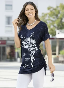 Shirts><noscript><img width=