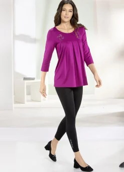 Shirts><noscript><img width=