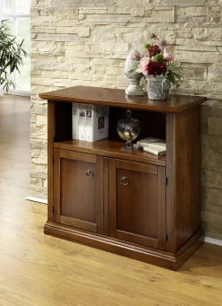 Möbel></noscript>Möbelserie aus teilmassivem Holz