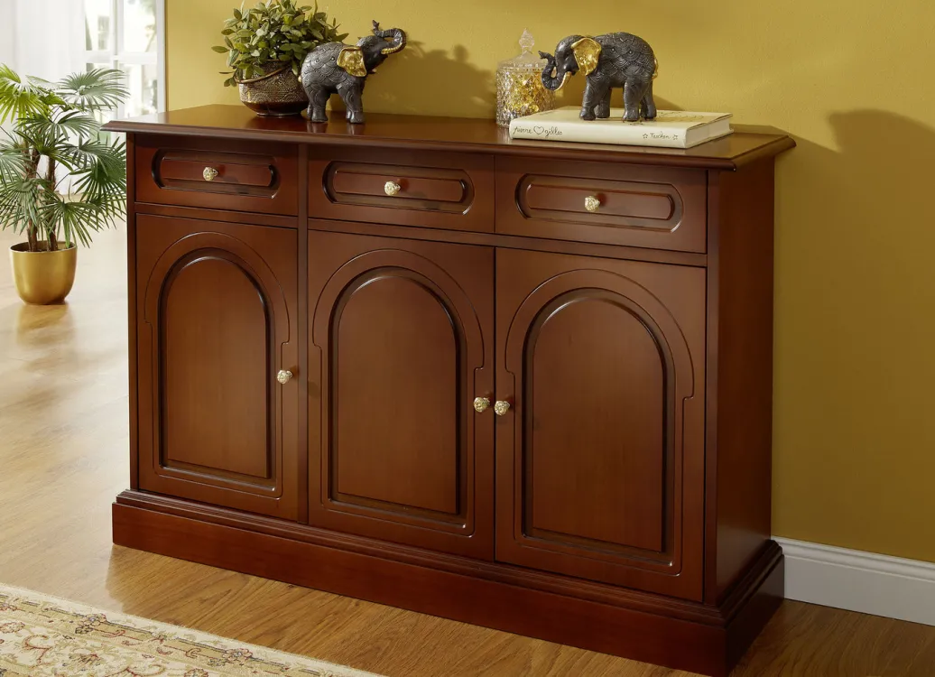 Möbel>Möbelserie mit typisch italienischem Flair