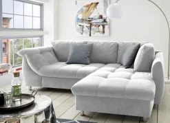 Möbel></noscript>Polsterecke mit Dekokissen