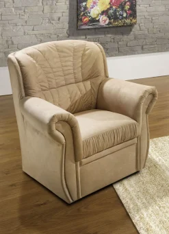 Möbel>Polstermöbel mit angenehmem Mikrovelours-Bezug