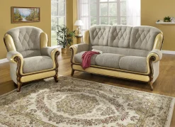 Möbel>Polstermöbel mit edlen Holzchatosen