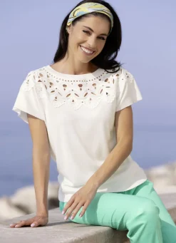 Abendmode|Pullover & Strickmode></noscript>Pulli in Materialmix mit Spitze