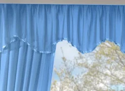 Heimtextilien>Querbehang mit Universalschienenband