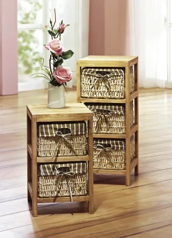 Möbel>Regal mit Körben aus Mais-Strohgeflecht