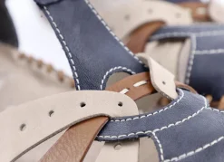 Rieker Schuhe|Damenschuhe></noscript>, leichte Damen-Sandalen, Weite G, mit Klettverschluss MARINE-BEIGE-COGNAC