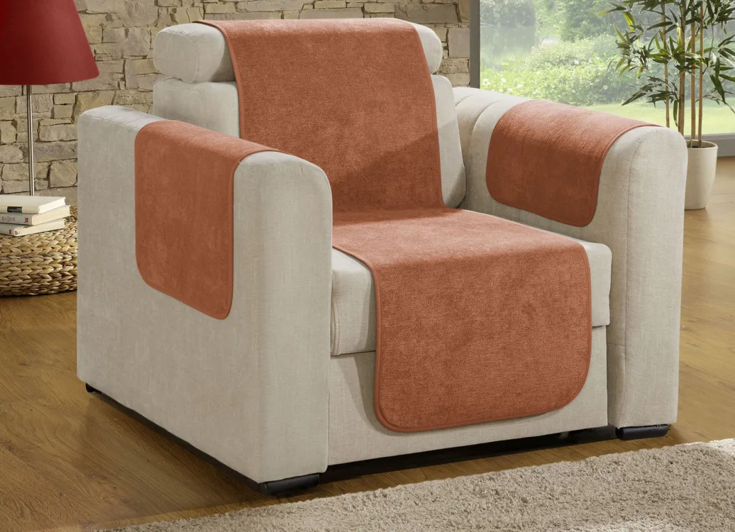 Heimtextilien>Sessel- und Sofaschoner mit Fleckschutz und Anti-Rutsch-Beschichtung