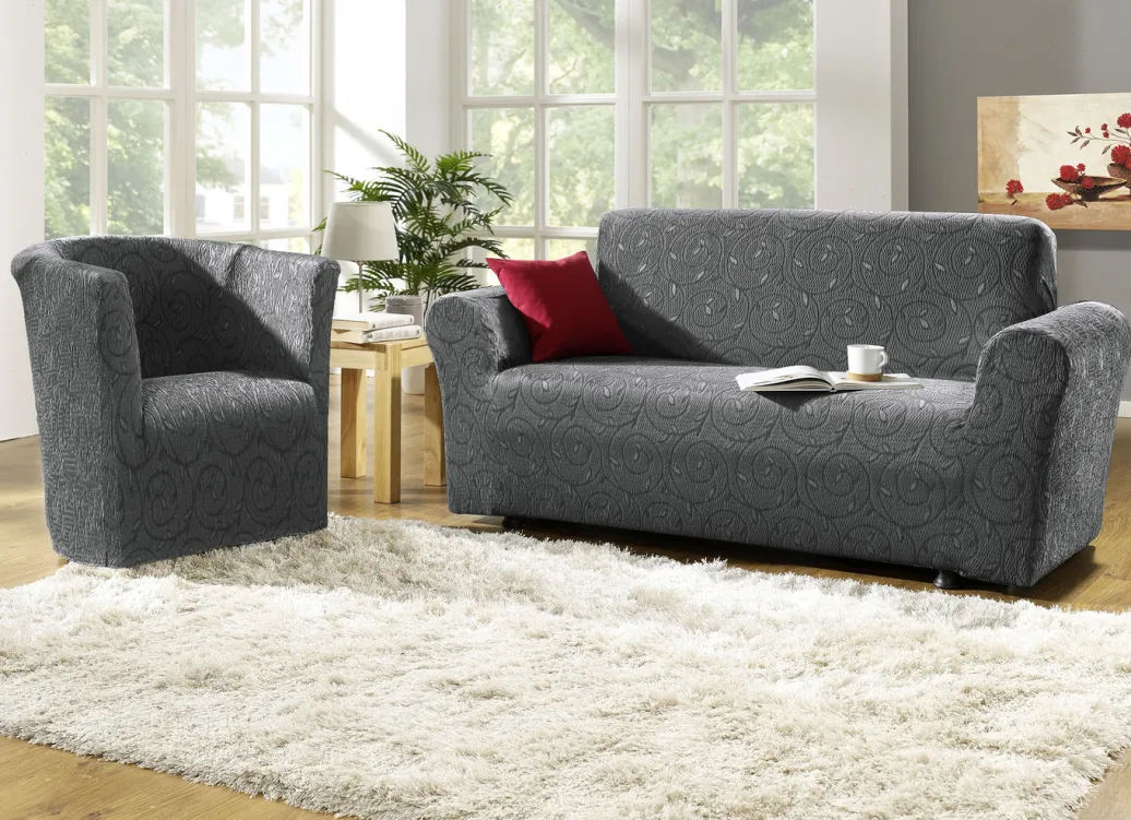 Heimtextilien>Stretchbezüge mit optimaler Passform